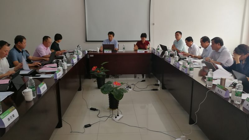 工业机器人安全防护围栏尺寸：尺寸选择与安全考量
